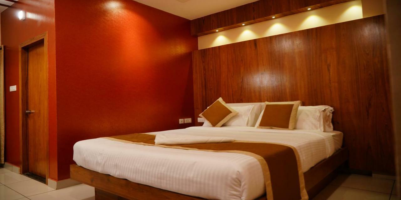 Nextel Inn, Calicut Esterno foto