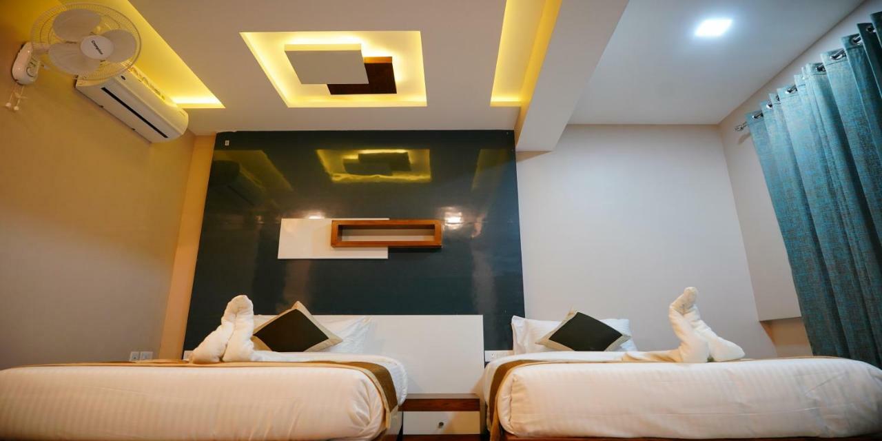 Nextel Inn, Calicut Esterno foto
