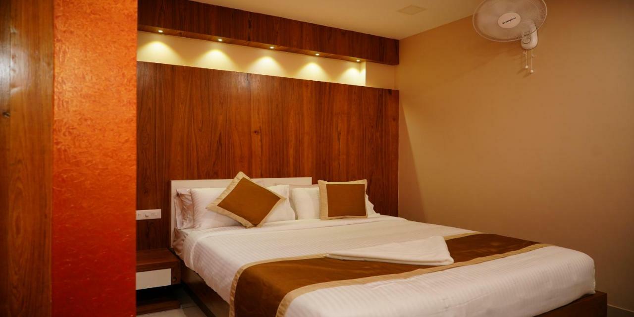 Nextel Inn, Calicut Esterno foto
